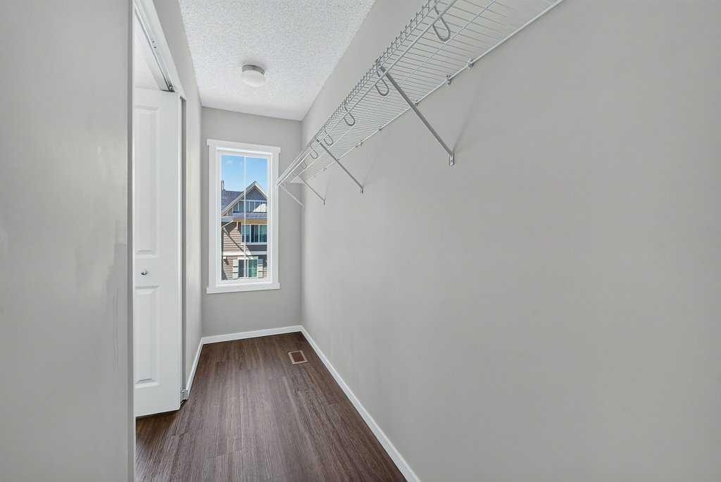 48 Kinlea Common Nw, Calgary, AB
