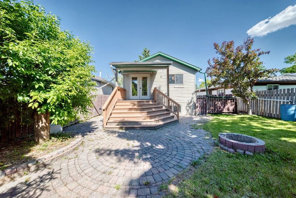 55 Doverglen Crescent Se, Calgary, AB