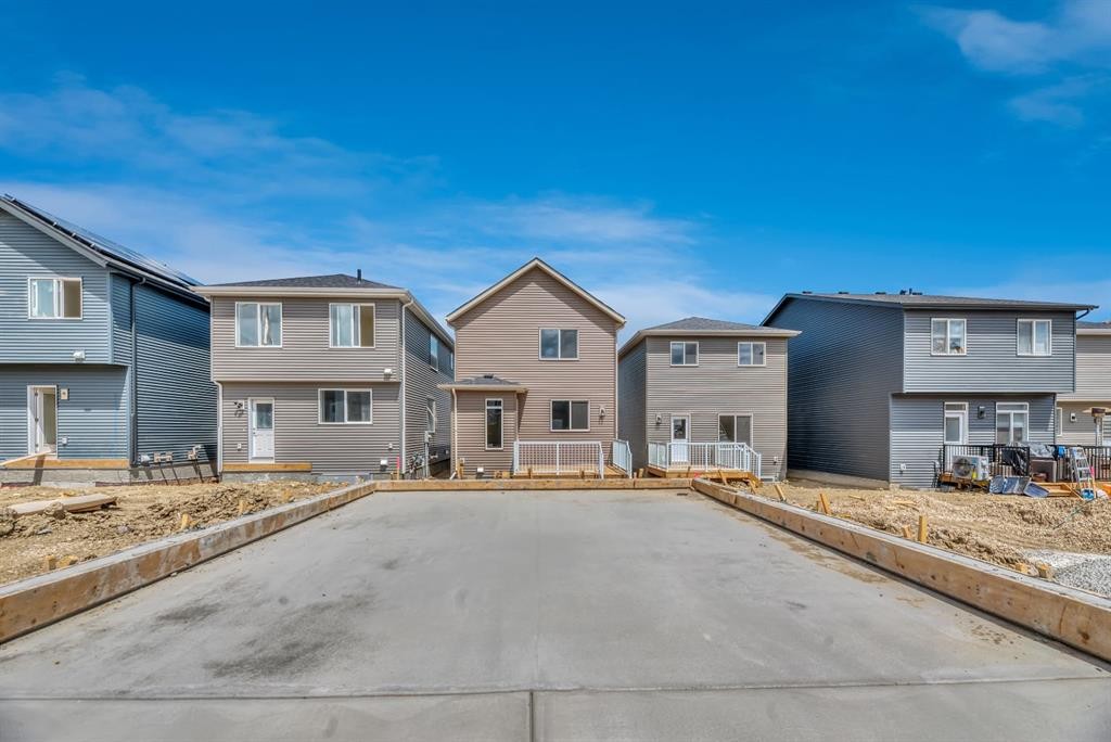292 Marmot Grove Nw, Calgary, AB
