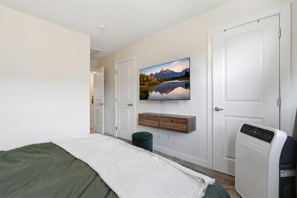 29 Legacy Path Se, Calgary, AB