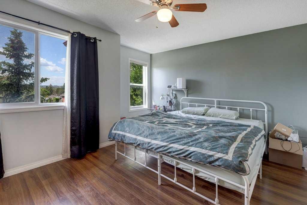 8034 24 Street Se, Calgary, AB - Indoor Photo Showing Bedroom