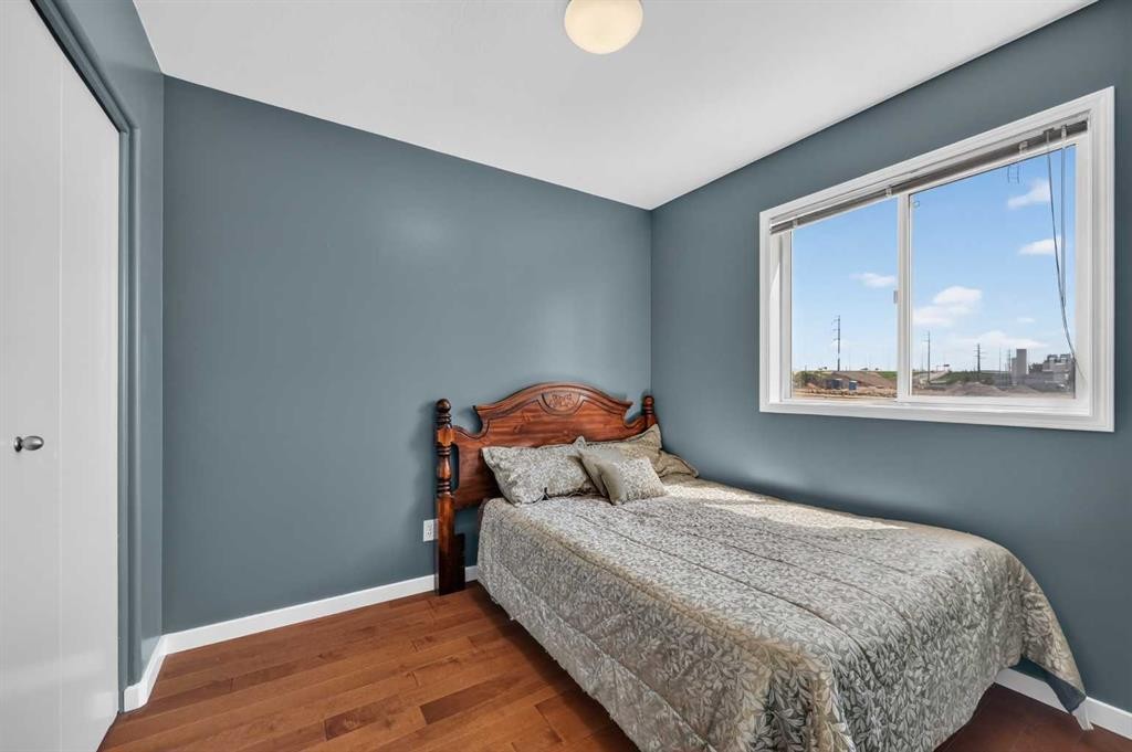 22 Rivercrest Way Se, Calgary, AB