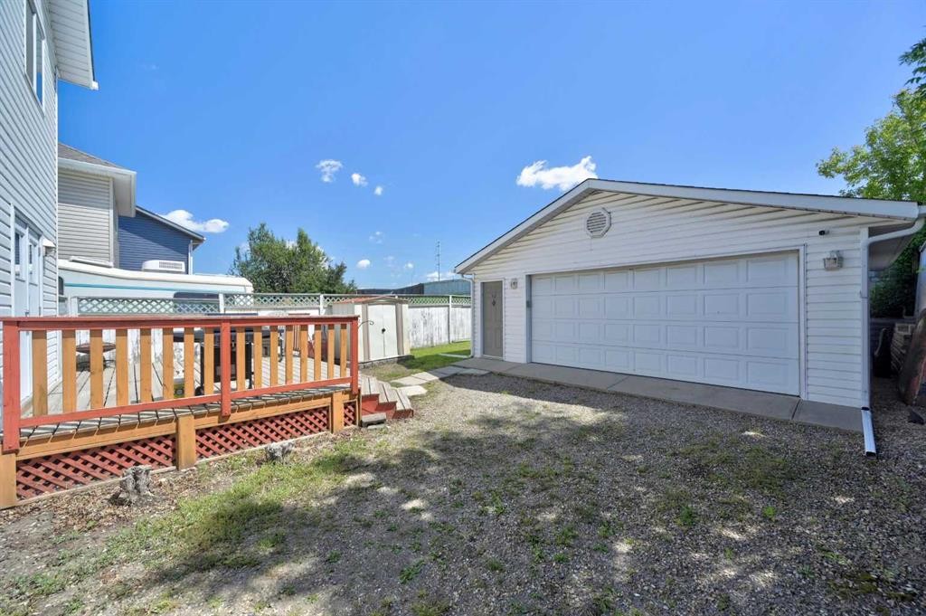 22 Rivercrest Way Se, Calgary, AB