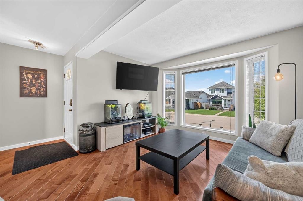 22 Rivercrest Way Se, Calgary, AB