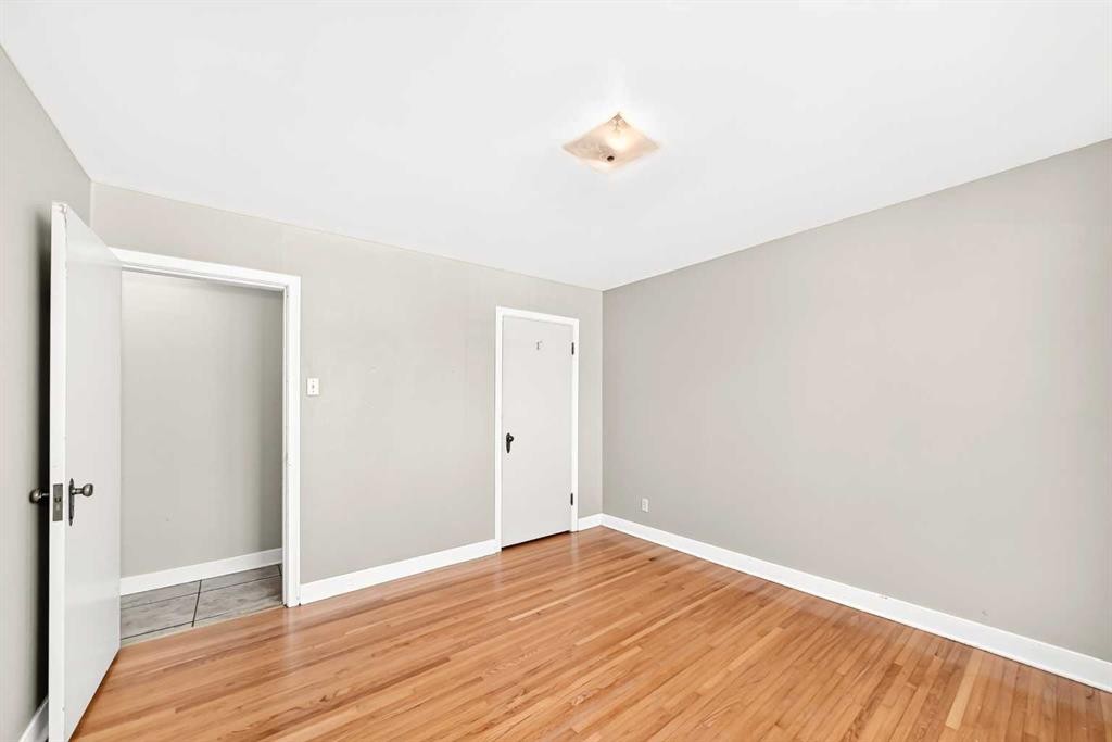 2028 Westmount Road Nw, Calgary, AB