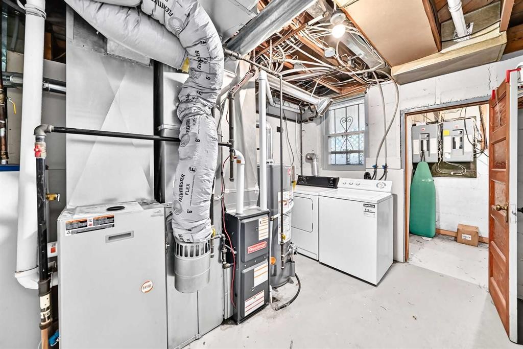 2028 Westmount Road Nw, Calgary, AB