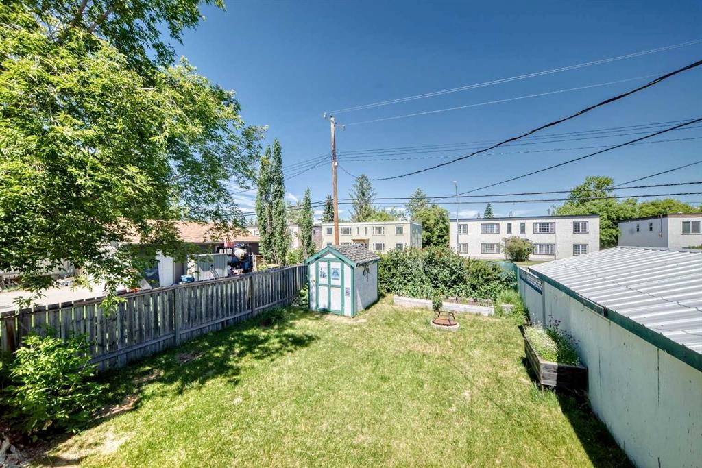 2028 Westmount Road Nw, Calgary, AB