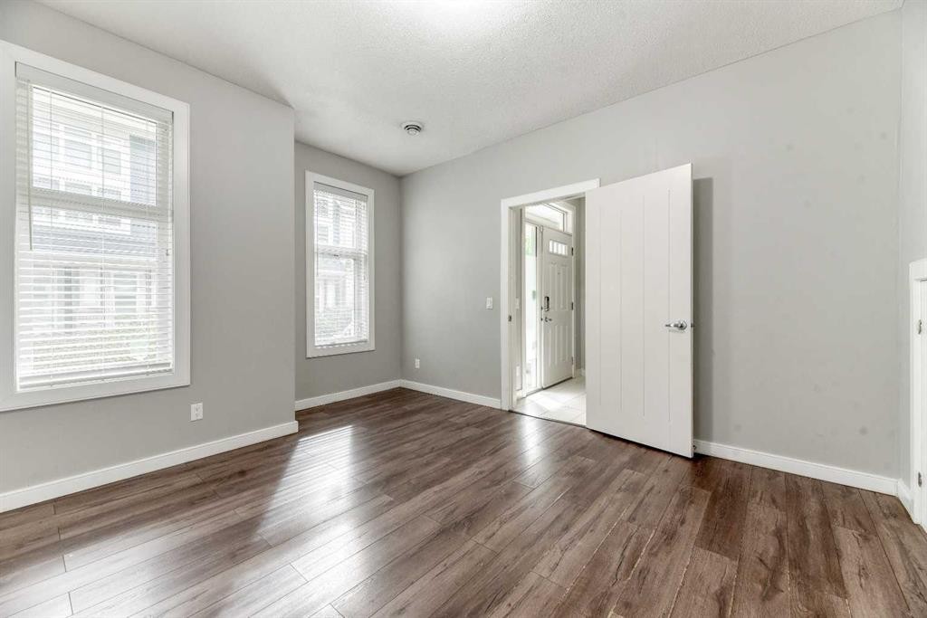 197 Silverado Plains Park Sw, Calgary, AB