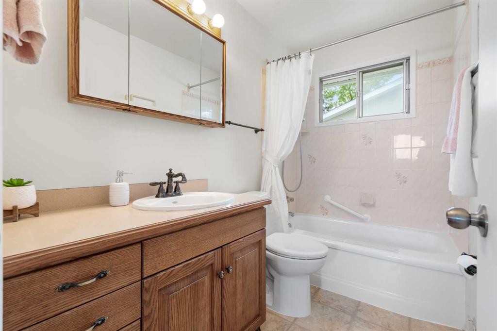 6215 Thorncliffe Drive Nw, Calgary, AB