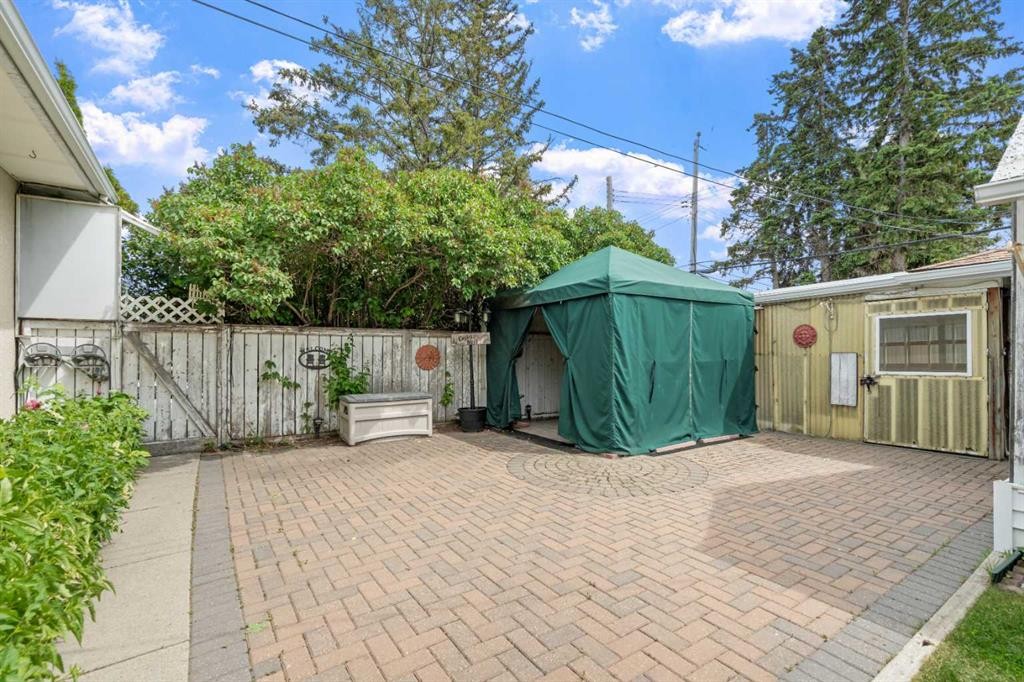 6215 Thorncliffe Drive Nw, Calgary, AB