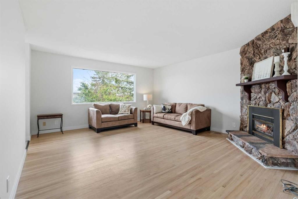 6215 Thorncliffe Drive Nw, Calgary, AB