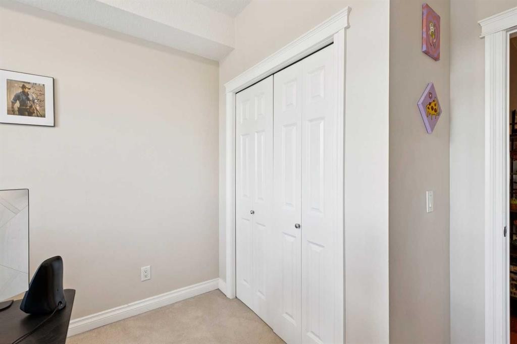 303-10 Hemlock Crescent Sw, Calgary, AB