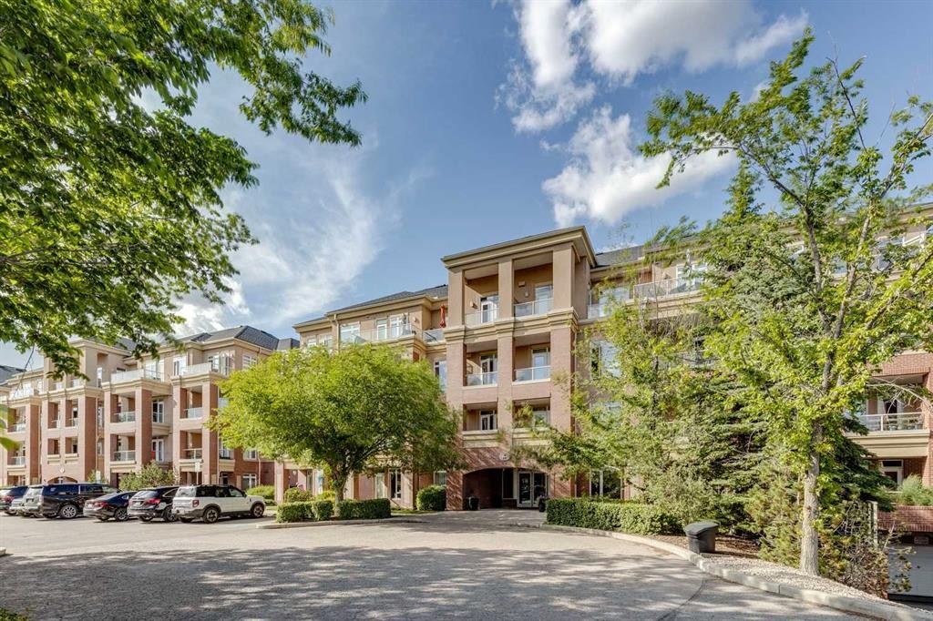 303-10 Hemlock Crescent Sw, Calgary, AB