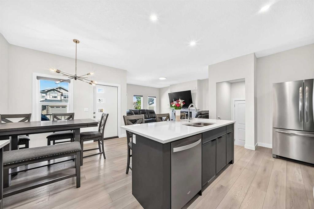 27 Belvedere Point Se, Calgary, AB - Indoor Photo Showing Kitchen With Double Sink
