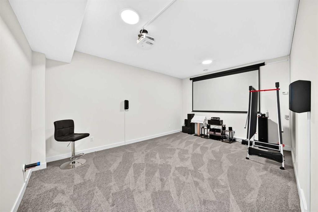 27 Belvedere Point Se, Calgary, AB - Indoor