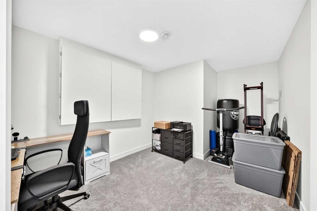 27 Belvedere Point Se, Calgary, AB - Indoor