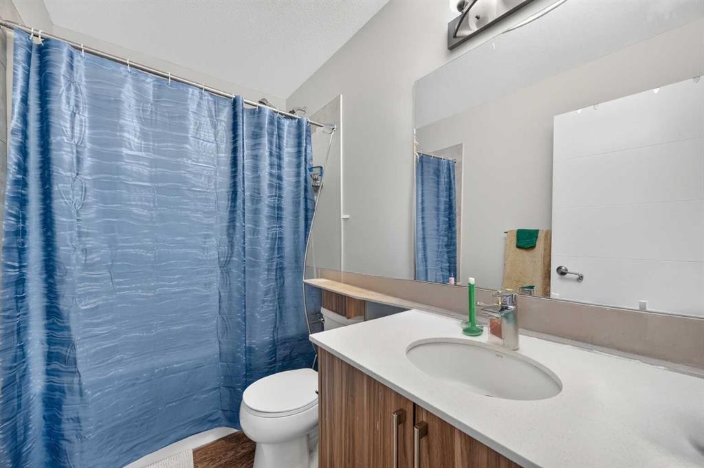 204-330 Redstone Ne, Calgary, AB
