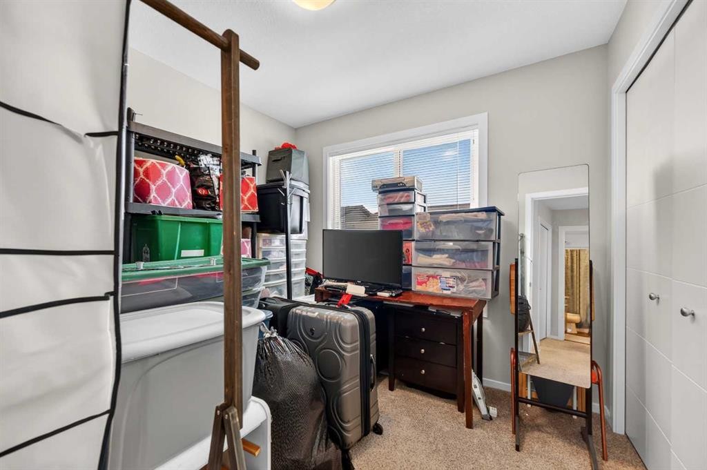 204-330 Redstone Ne, Calgary, AB
