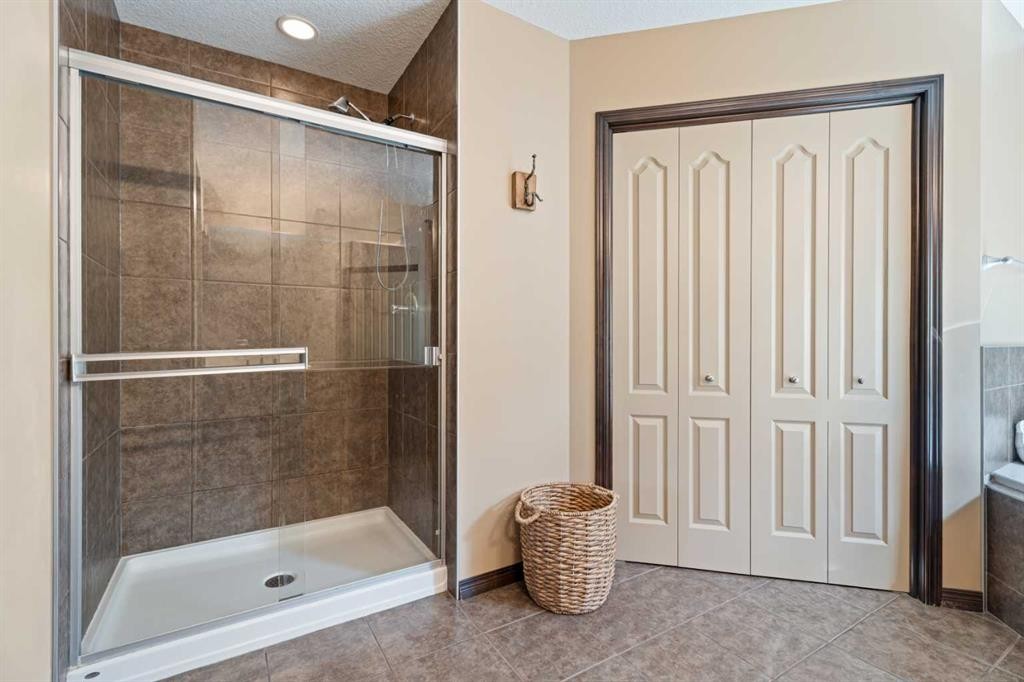 100 Brightoncrest Terrace Se, Calgary, AB