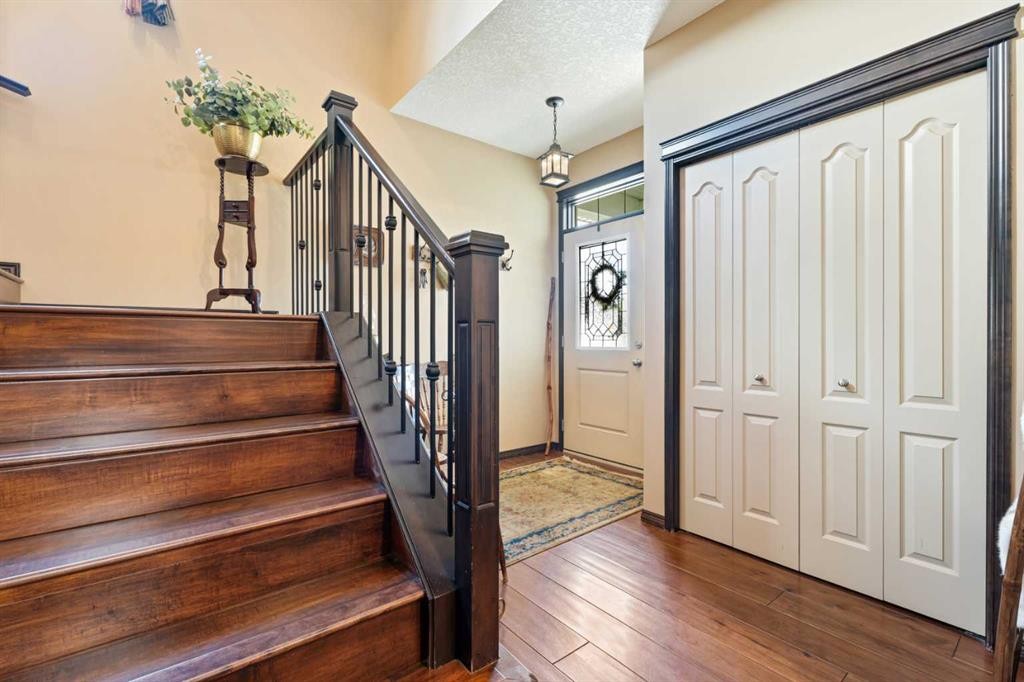 100 Brightoncrest Terrace Se, Calgary, AB