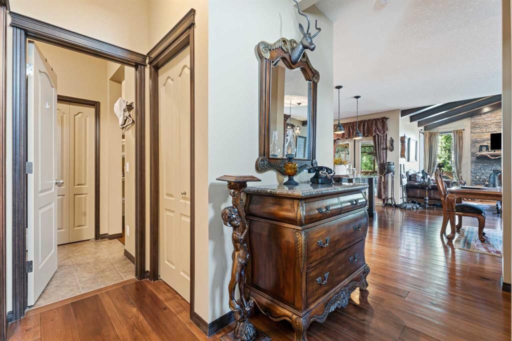 100 Brightoncrest Terrace Se, Calgary, AB