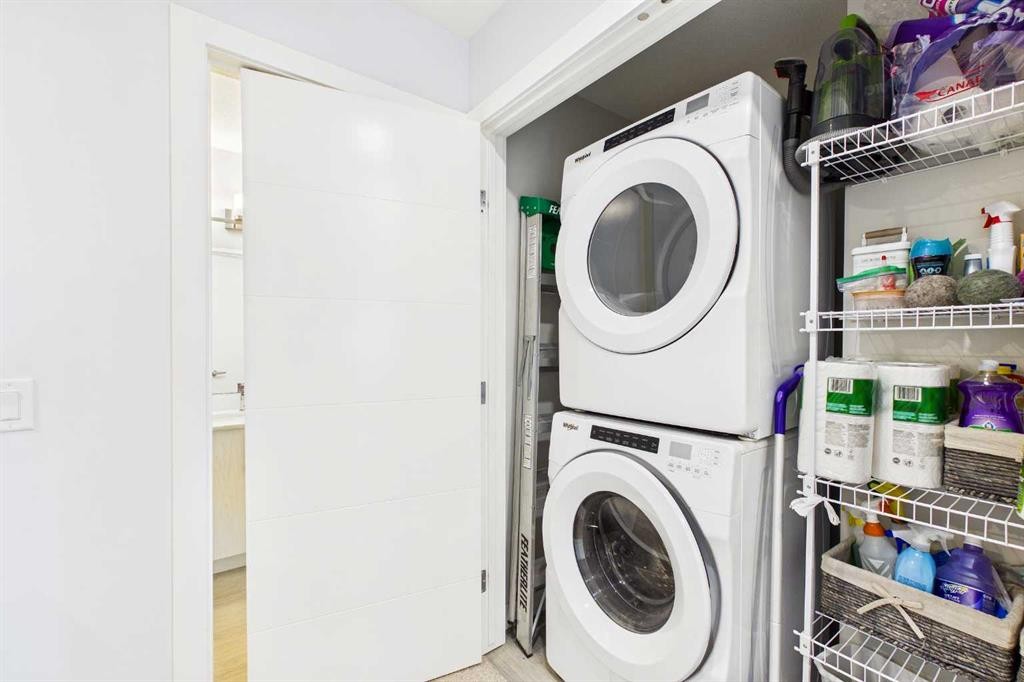 906 Sage Meadows Gardens Nw, Calgary, AB - Indoor Photo Showing Laundry Room