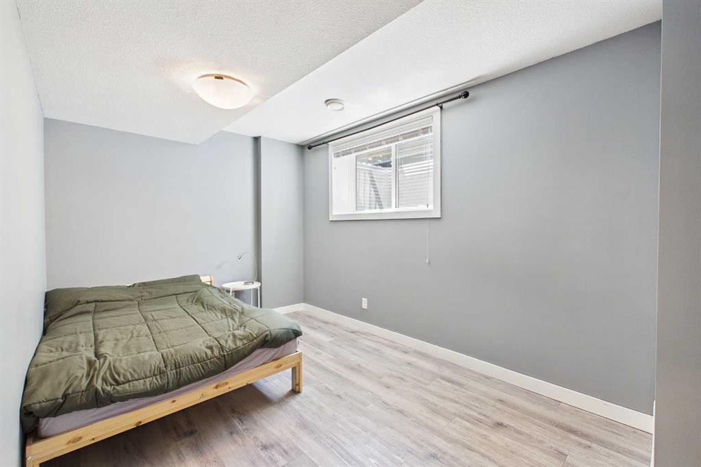 906 Sage Meadows Gardens Nw, Calgary, AB - Indoor Photo Showing Bedroom