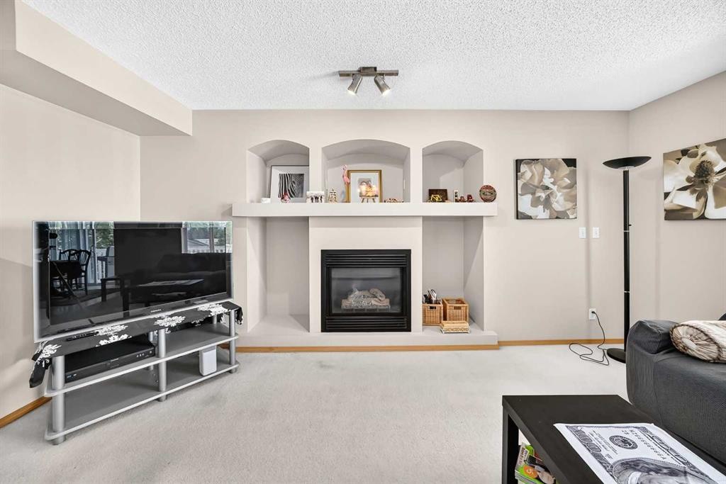 1210 Harvest Hills Drive Ne, Calgary, AB