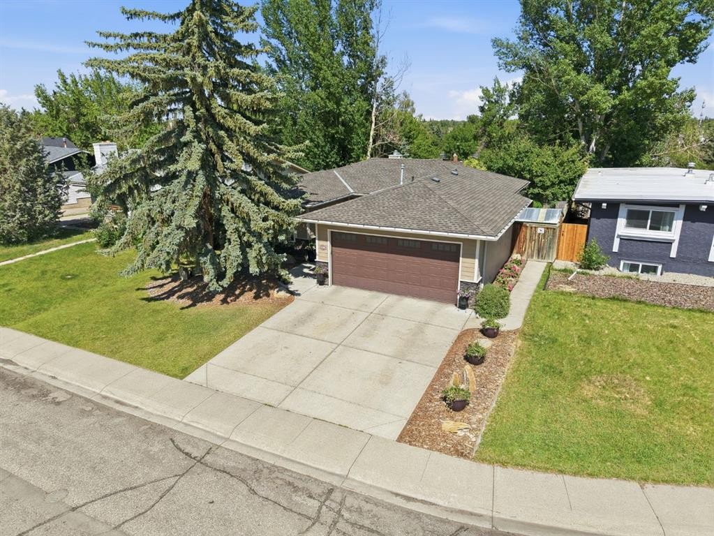 124 Cantrell Place Sw, Calgary, AB - Outdoor