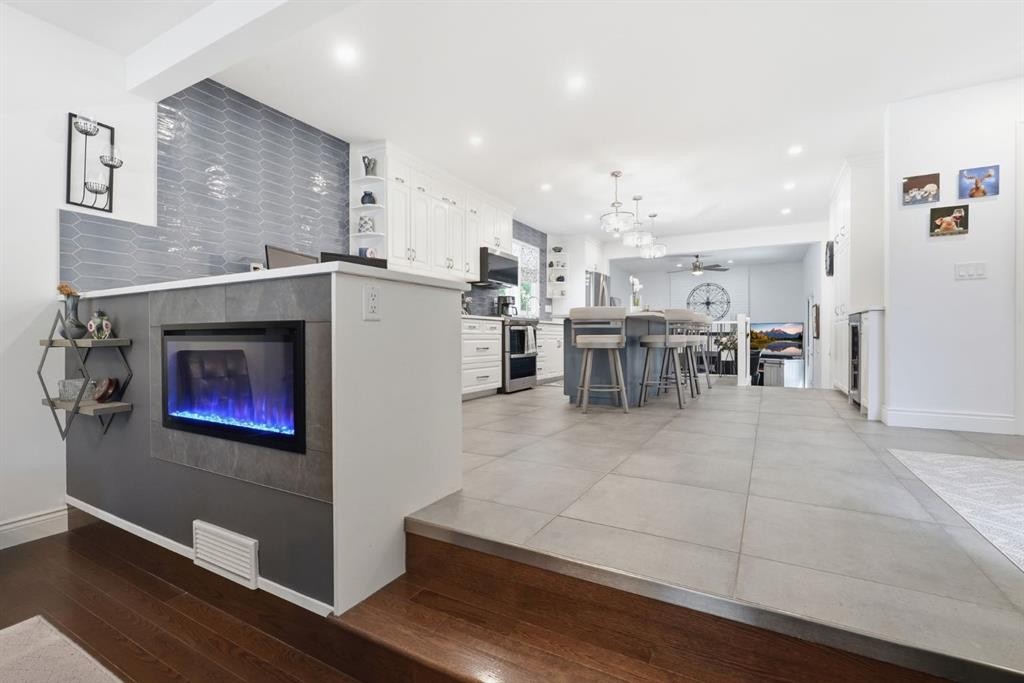 124 Cantrell Place Sw, Calgary, AB - Indoor