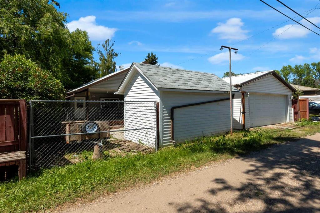 415 Centre Street, Vulcan, AB