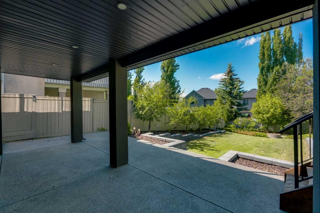 9 Cresthaven Way Sw, Calgary, AB