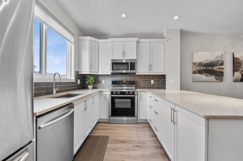 31 Red Embers Lane Ne, Calgary, AB