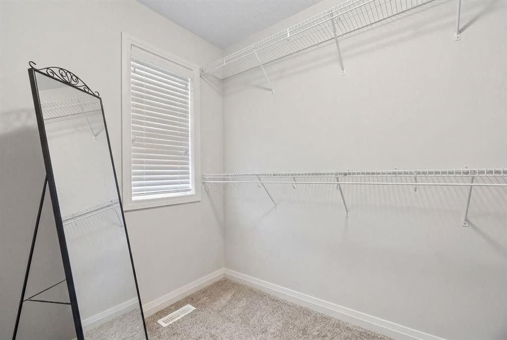 31 Red Embers Lane Ne, Calgary, AB