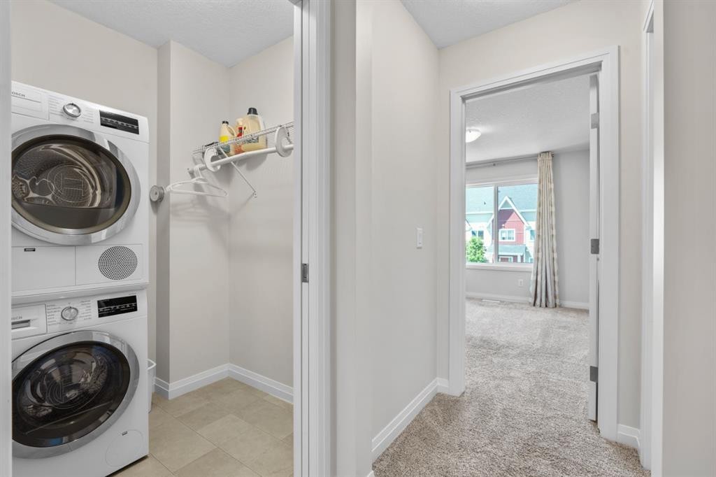 31 Red Embers Lane Ne, Calgary, AB