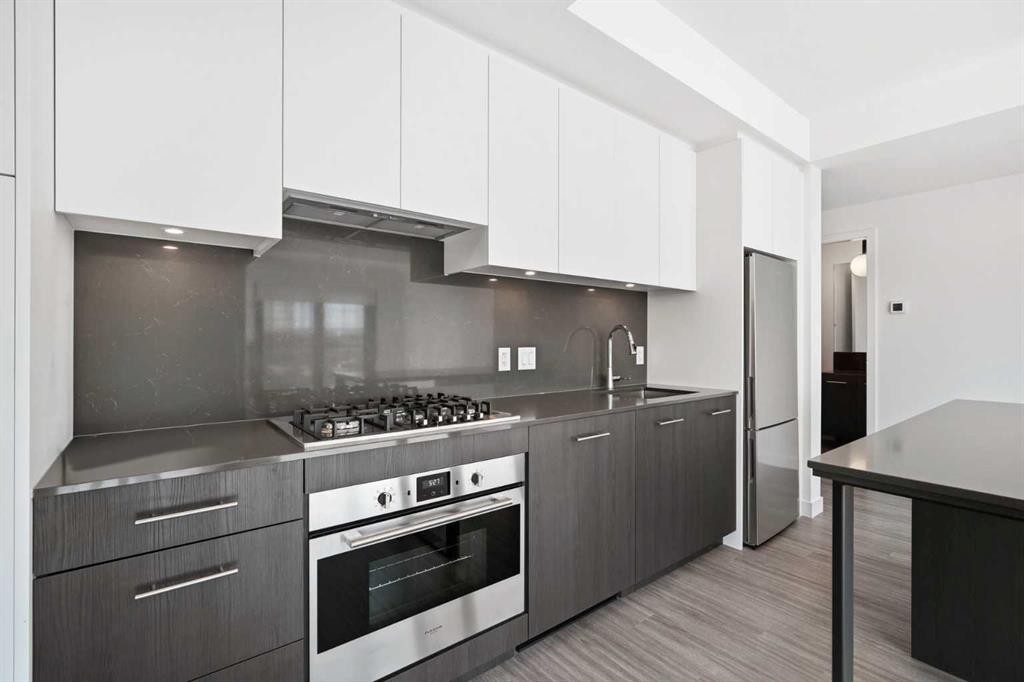 1602-730 2 Avenue Sw, Calgary, AB