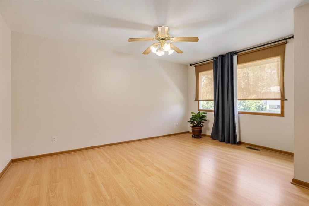 2024 43 Street Se, Calgary, AB
