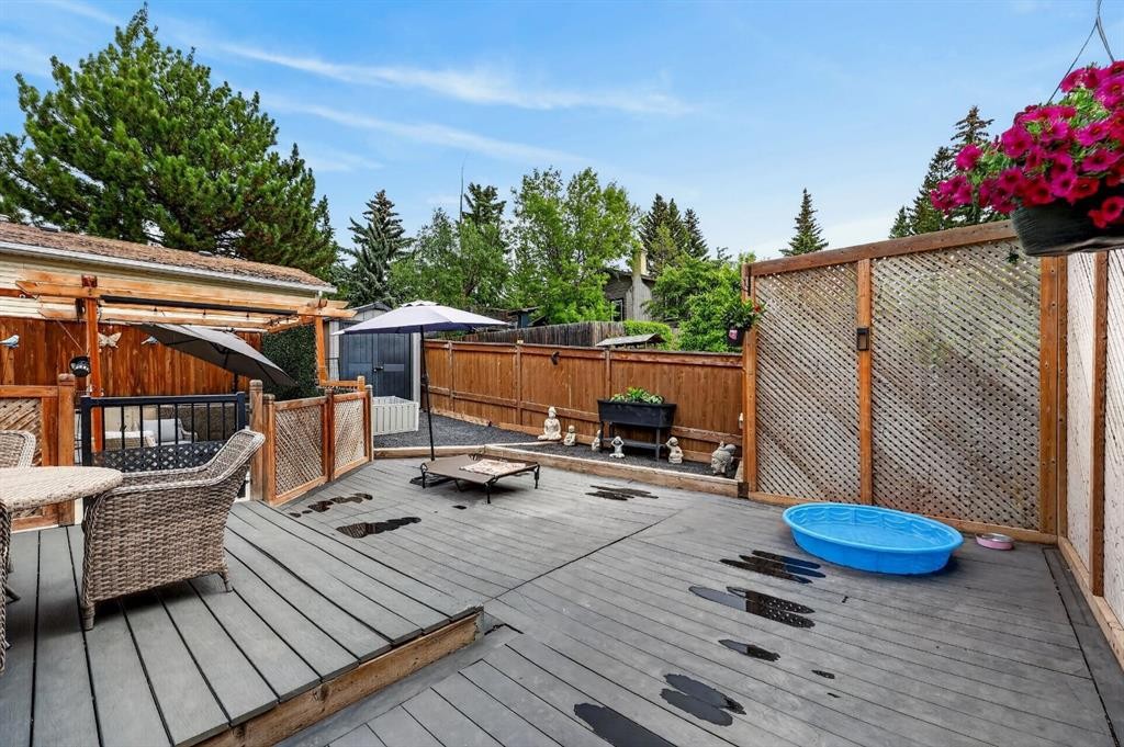 104 Silver Springs Green Nw, Calgary, AB - Outdoor With Deck Patio Veranda With Exterior