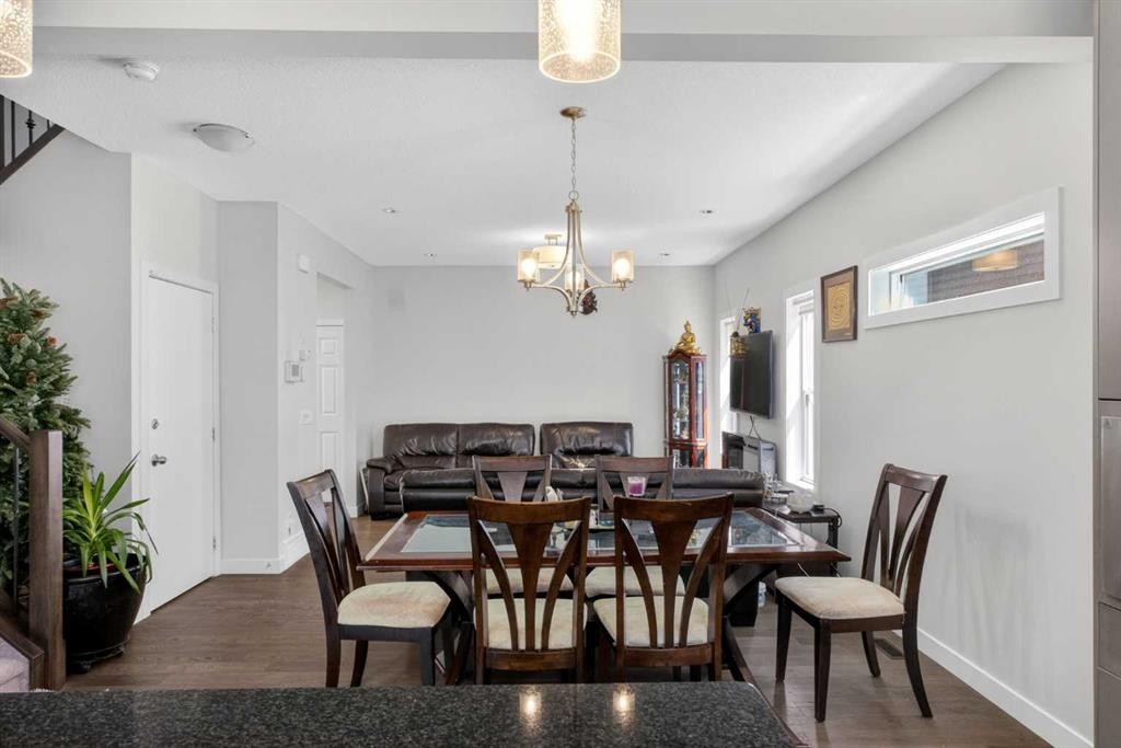 77 Saddlestone Place Ne, Calgary, AB