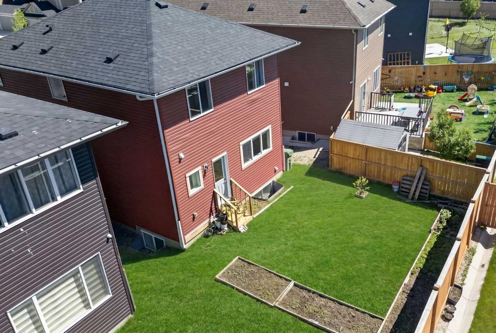 77 Saddlestone Place Ne, Calgary, AB