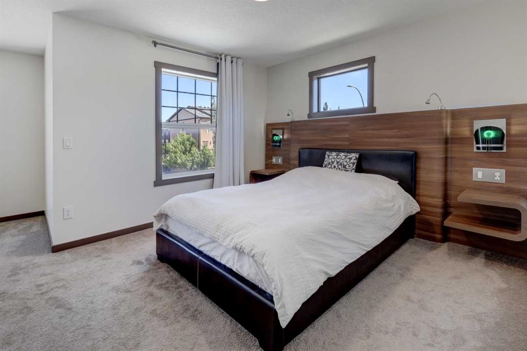 5 Covecreek Mews Ne, Calgary, AB
