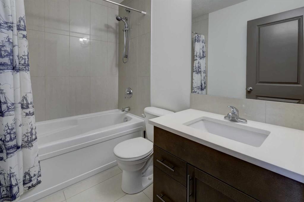 5 Covecreek Mews Ne, Calgary, AB