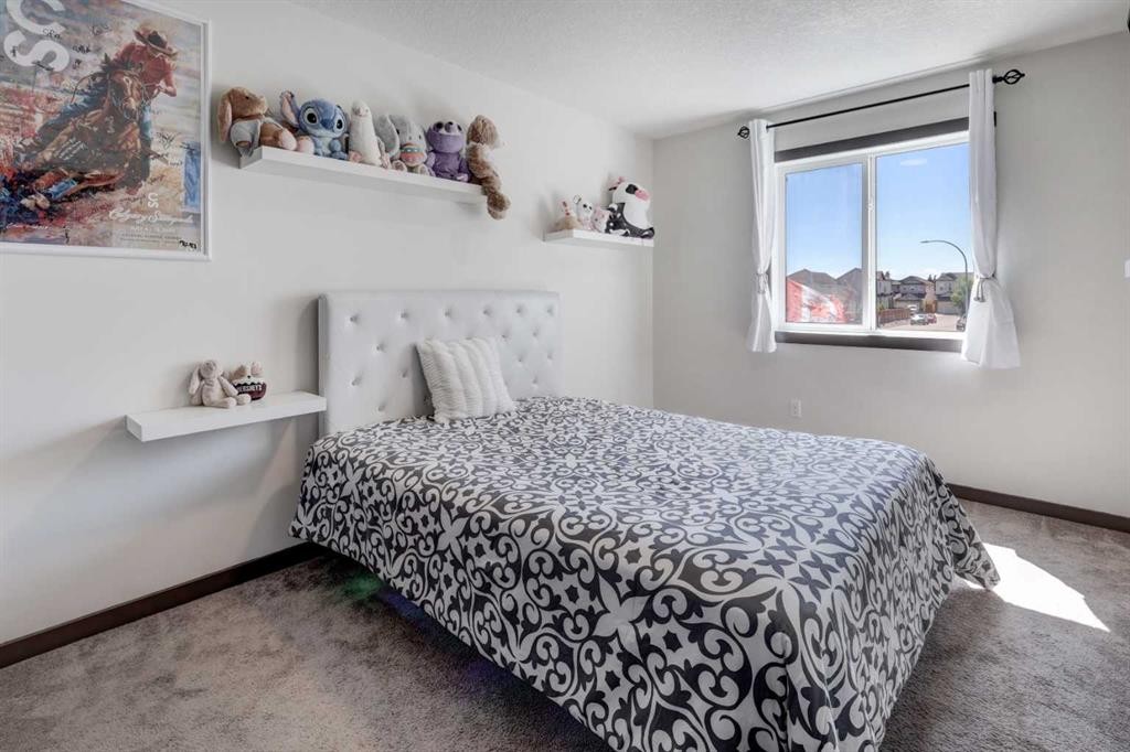 5 Covecreek Mews Ne, Calgary, AB