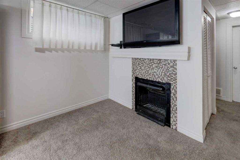5 Covecreek Mews Ne, Calgary, AB