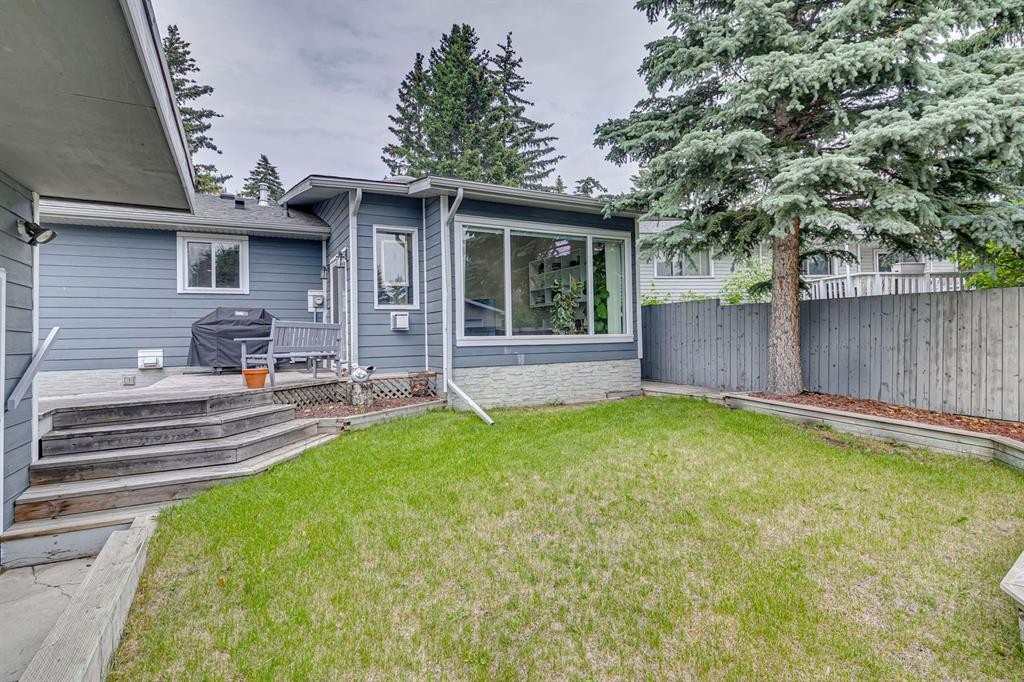 5689 Brenner Crescent Nw, Calgary, AB - Outdoor