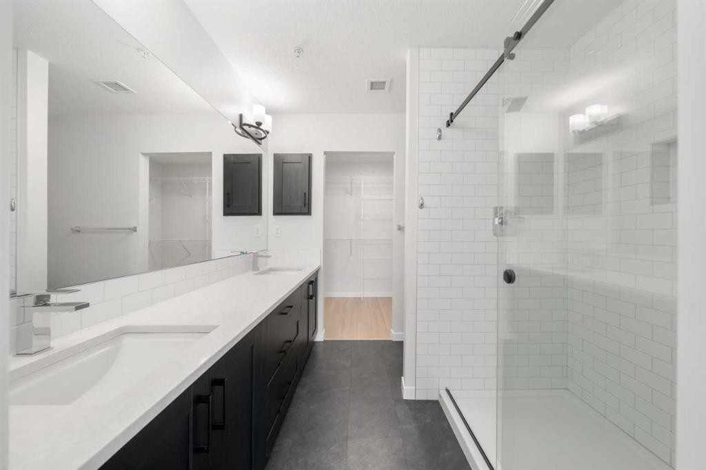 2310-42 Cranbrook Gardens Se, Calgary, AB
