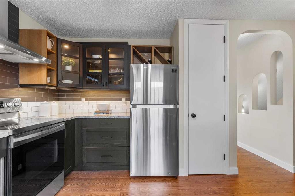 73 Sunvale Crescent Se, Calgary, AB