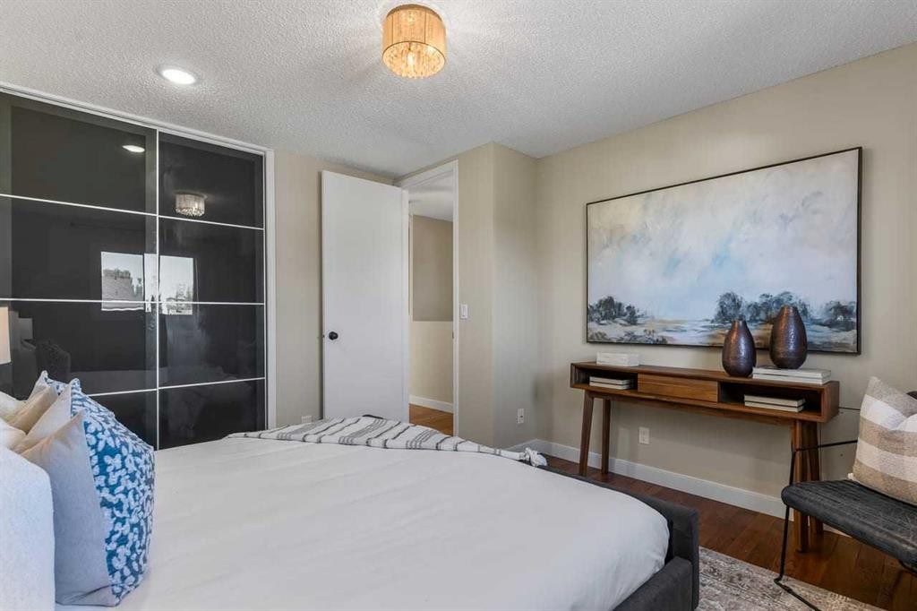 73 Sunvale Crescent Se, Calgary, AB