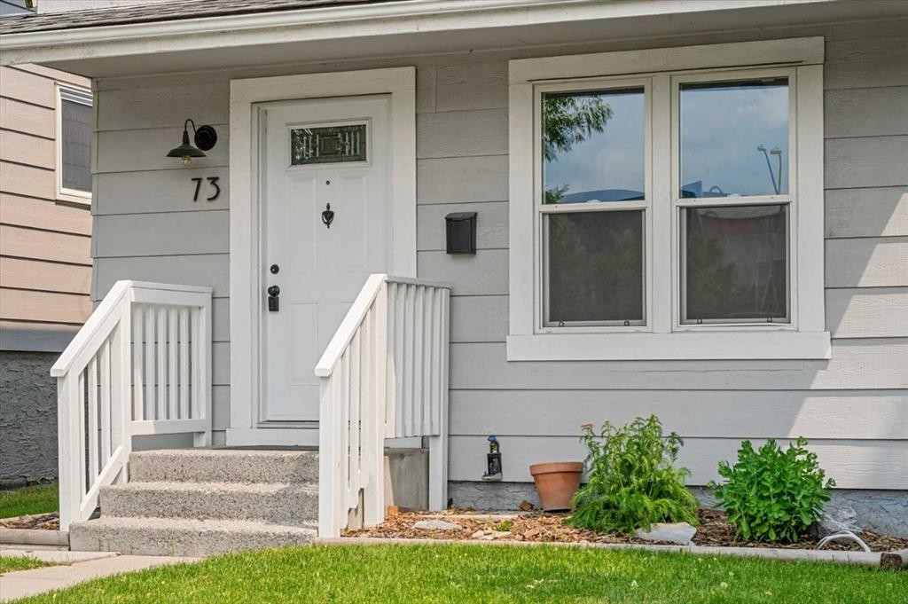 73 Sunvale Crescent Se, Calgary, AB