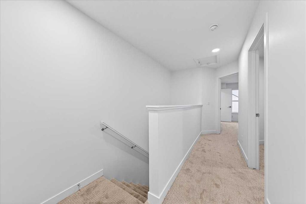 302-30 Rochester View Nw, Calgary, AB